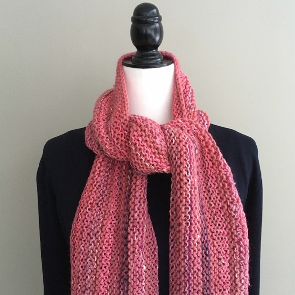 NWT Hand knitted mixed fibers scarf - Picture 6 of 8